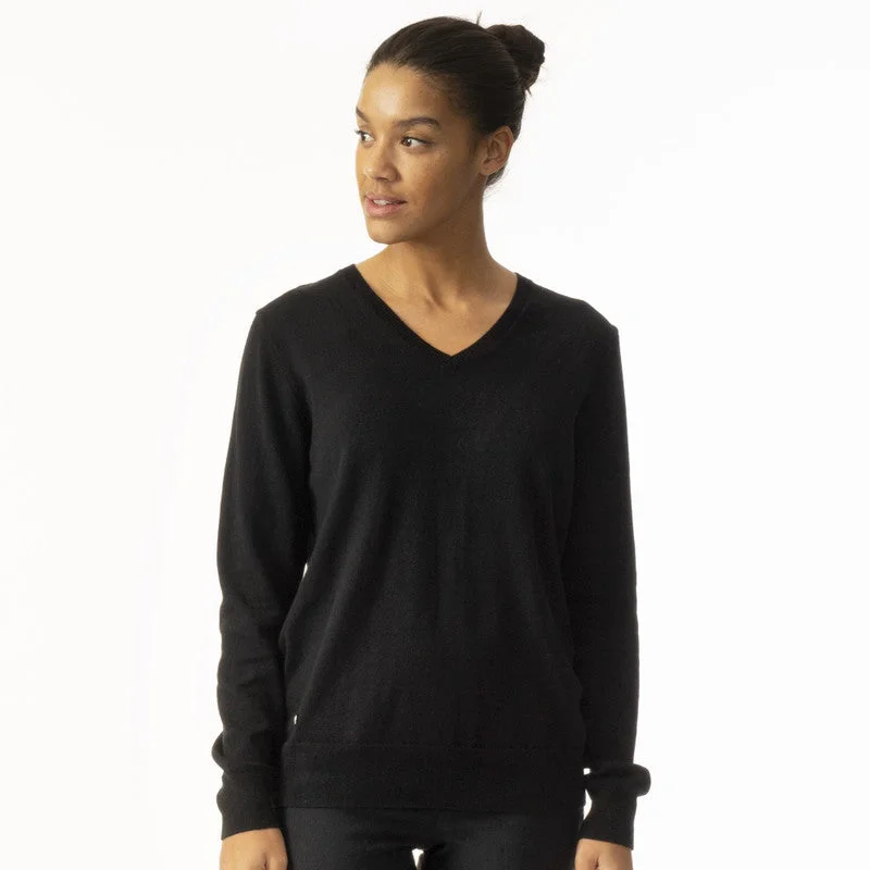 Daily Sports: Women's Tea Pullover - Black High Neck Pullover