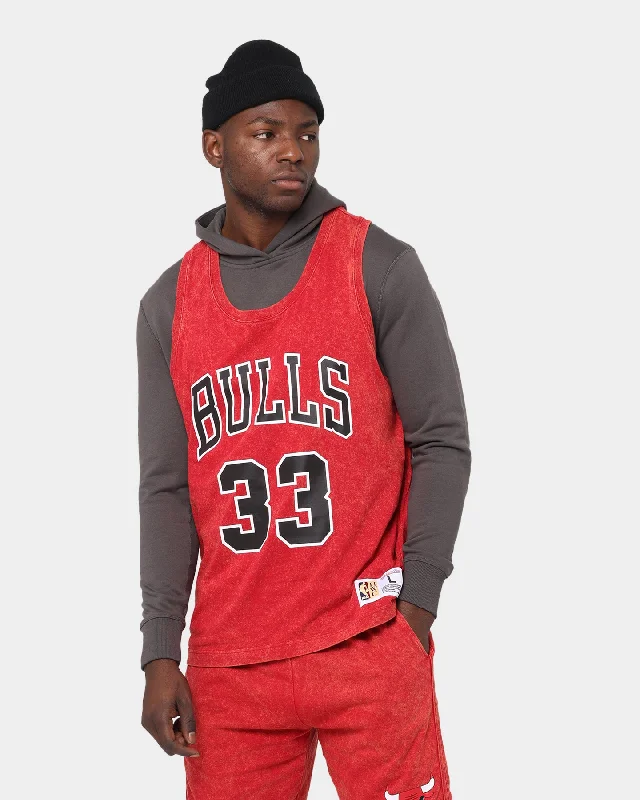 Mitchell & Ness Chicago Bulls Scottie Pippen #33 Quintessential Acid Tank Red metallic tank top