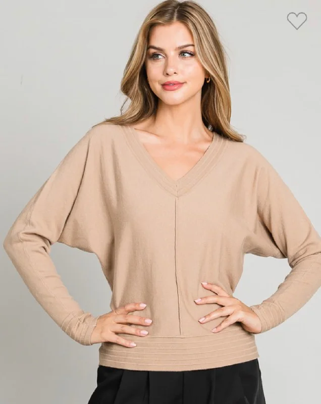 Camel V-Neck Pullover with Banded Detail Chunky Knit Pullover