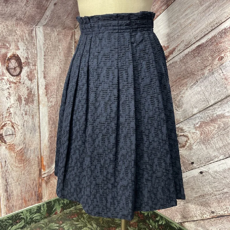 PIAZZA SEMPIONE NAVY TEXTURED SKIRT SIZE 42/MEDIUM NWT D2C corduroy skirt durable