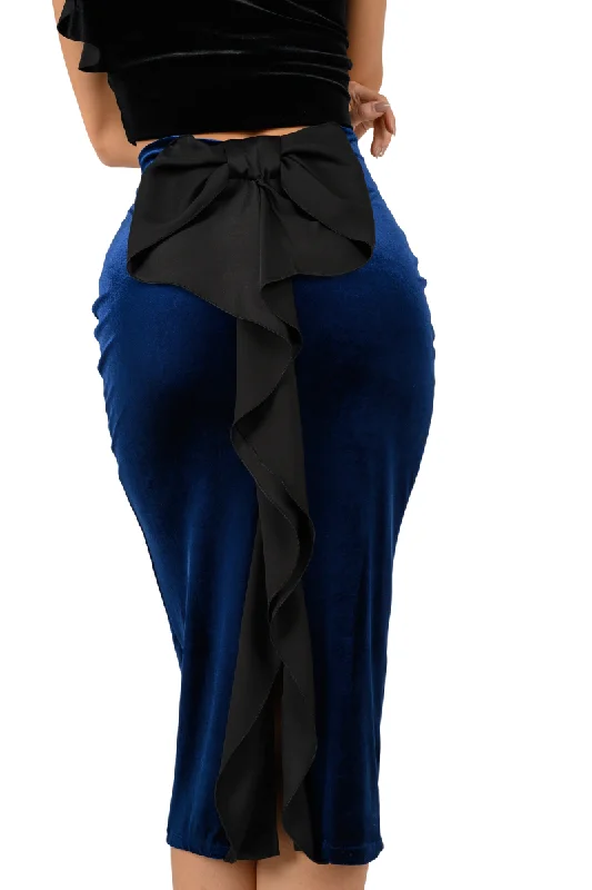 dark blue velvet