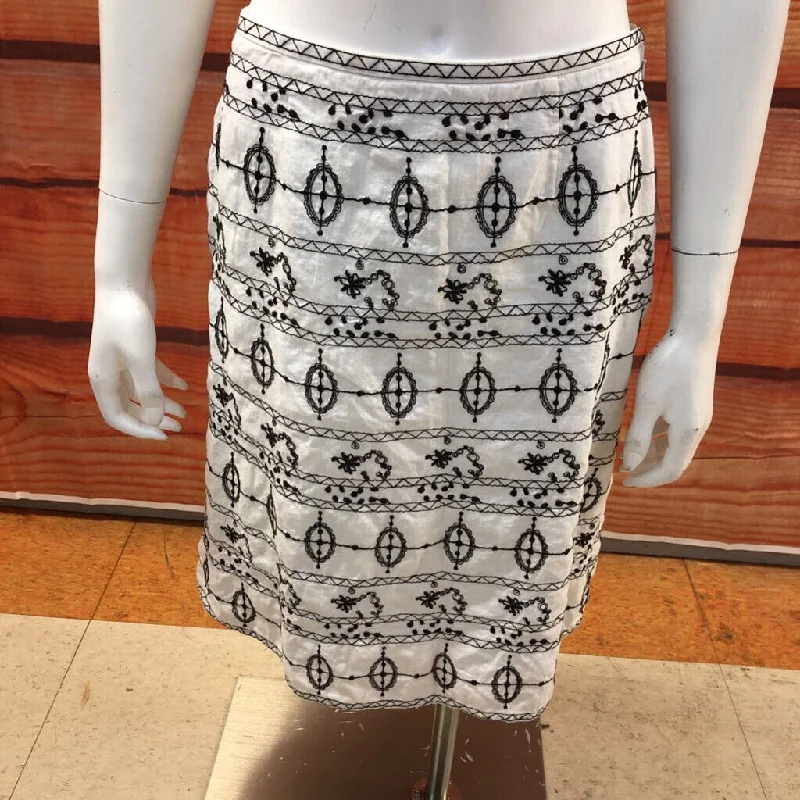 LOFT WHITE BLACK EMBROIDERED SIDE ZIP SKIRT SIZE PETITE 6 TCC denim skirt classic