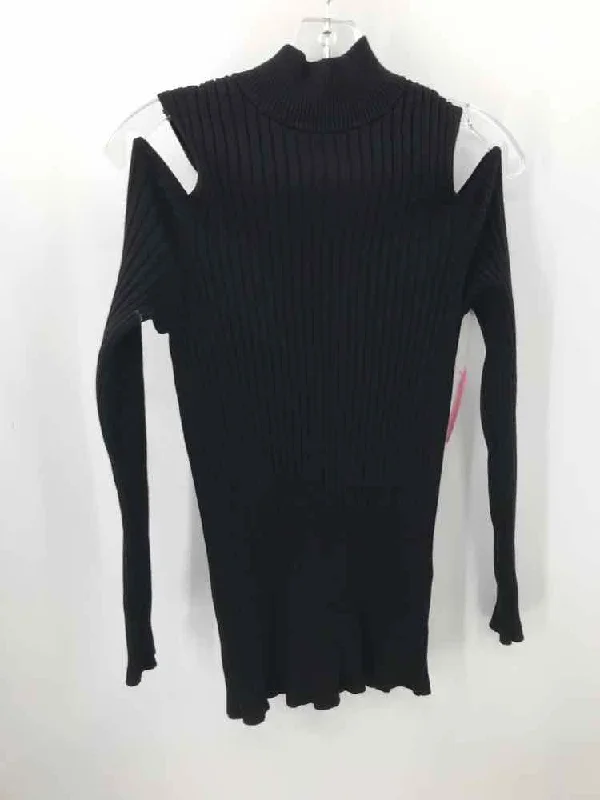 Pre-Owned Chico's Black Size Medium Sweater Zippered Front Buttoned Front Snap Front Pre-Owned Chico's Black Size Medium Sweater Zippered Front Buttoned Front Snap Front