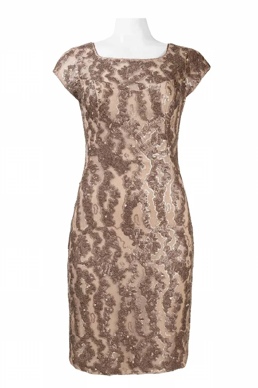 Sequined Sheath Dress In Champagne