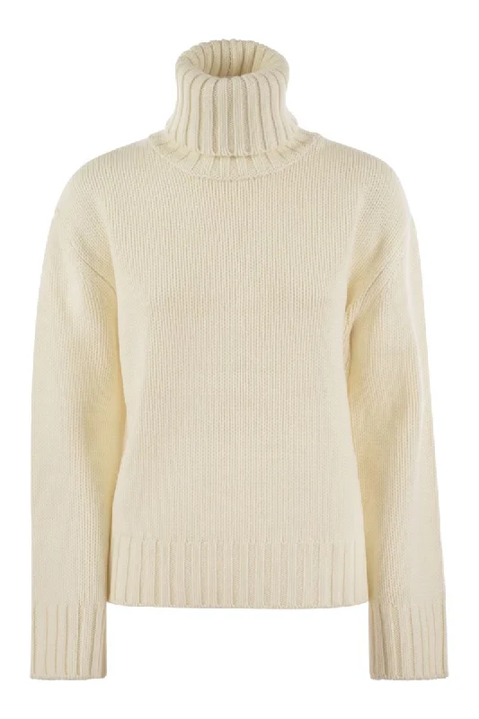 Wool, silk and cashmere blend turtleneck sweater Slim Fit Regular Fit Oversized