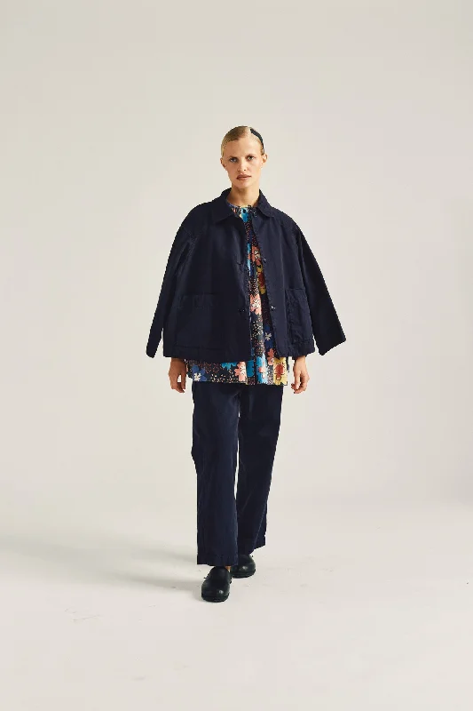 DRIES TRAVAIL JACKET - DENSE TWILL - NIGHT Belted Jacket Elasticated Jacket Padded Jacket DRIES TRAVAIL JACKET - DENSE TWILL - NIGHT Belted Jacket Elasticated Jacket Padded Jacket