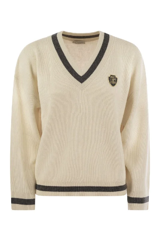 Ribbed cashmere sweater with contrasting stripe Collared Crew Neck Turtle Neck