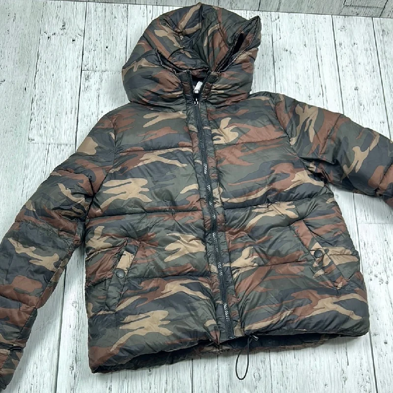 American Eagle camo puffer jacket - Hers M Wool Jacket Cashmere Jacket Tweed Jacket