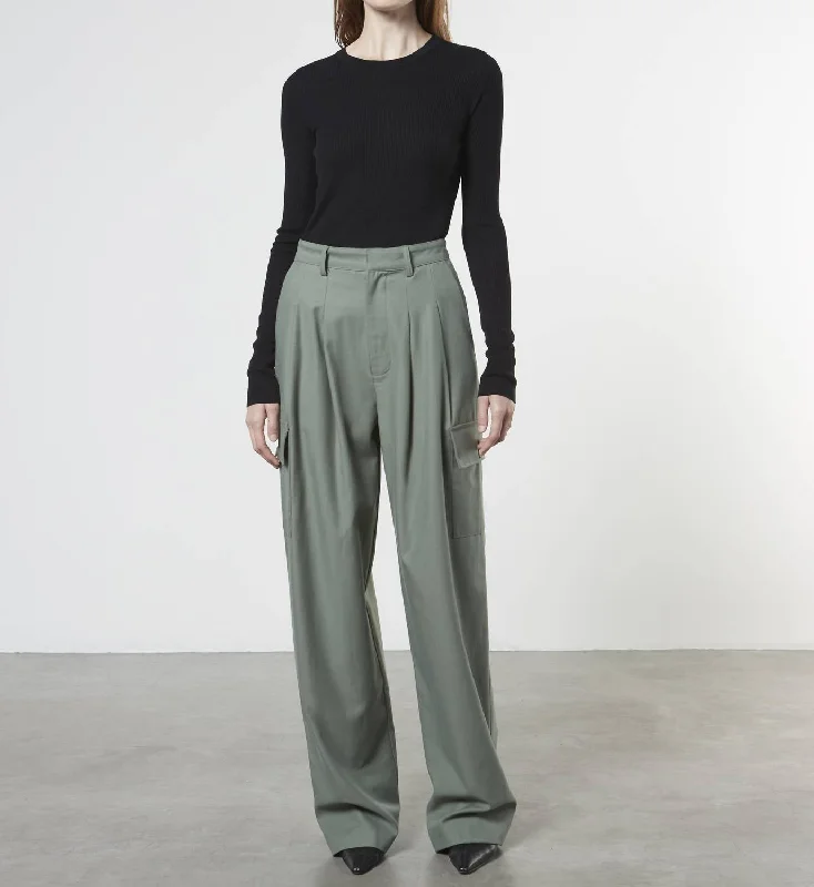 Cargo Trouser In Sage Trousers Running Lightweight