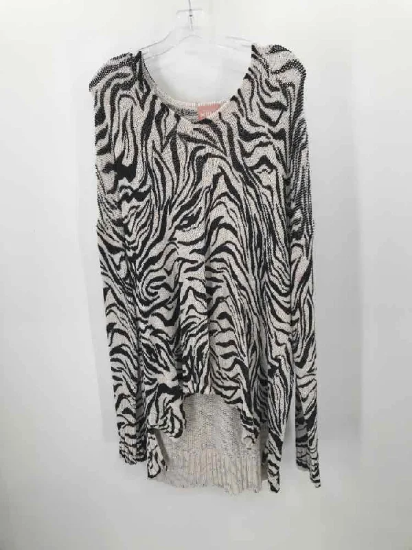Pre-Owned Show Me Your Mumu White Size Medium Sweater Anti-Pilling Anti-Shrink Durable Pre-Owned Show Me Your Mumu White Size Medium Sweater Anti-Pilling Anti-Shrink Durable
