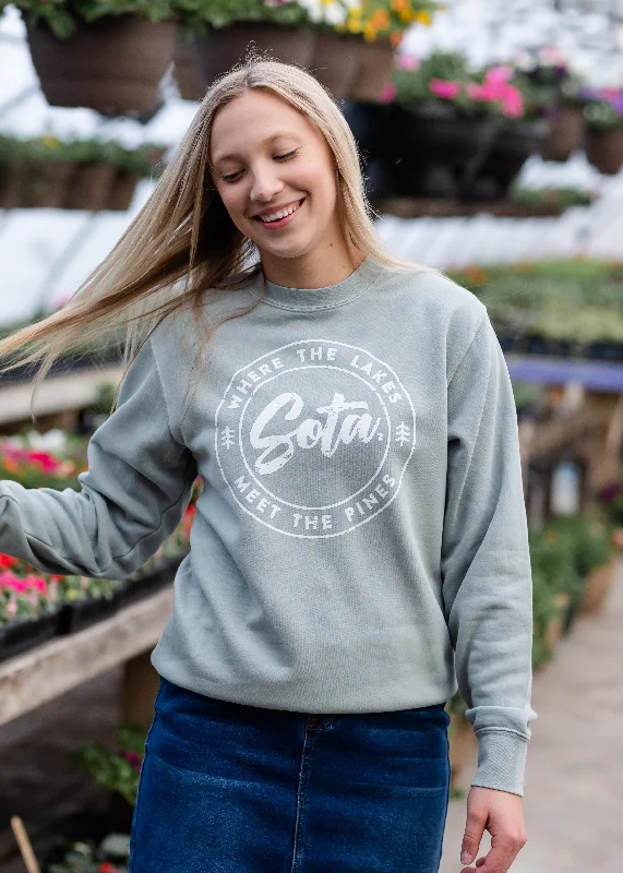 Crewneck Minnesota Wobegon Sweatshirt - FINAL SALE Hoodie with Longline Fit Extended Stylish Crewneck Minnesota Wobegon Sweatshirt - FINAL SALE Hoodie with Longline Fit Extended Stylish