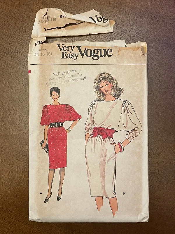 SALE 1980's Vogue 8734 Pattern - Dress FACTORY FOLDED