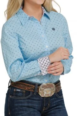 CINCH WOMEN'S BUTTON-DOWN WESTERN SHIRT - LIGHT BLUE / NAVY - MSW9165023 - On Sale Knit Fabric Woven Fabric Fleece Fabric