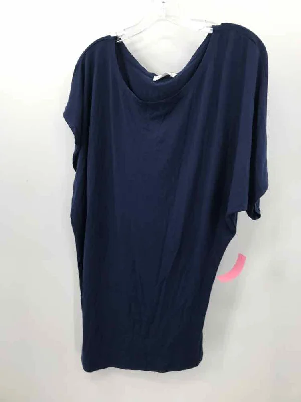 Pre-Owned Marcella Navy Size Medium Tunic T-shirt Faux Fur Fabric Real Fur Fabric Shearling Fabric Pre-Owned Marcella Navy Size Medium Tunic T-shirt Faux Fur Fabric Real Fur Fabric Shearling Fabric