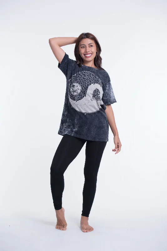 Unisex Yin Yang Stone Washed, Stone Washed Fabric Cotton T-Shirt in Black Striped Floral Plaid